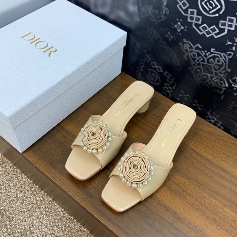 ch**an D*or slippers